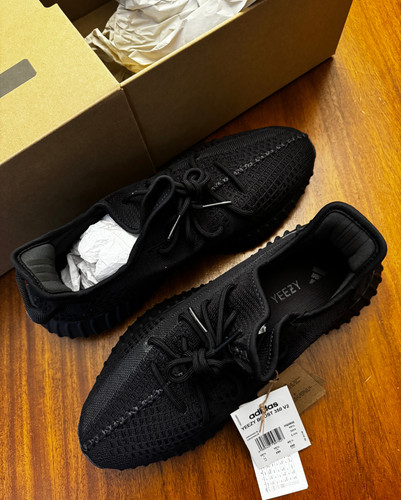 Yeezy boost 350 onyx - 350, v2