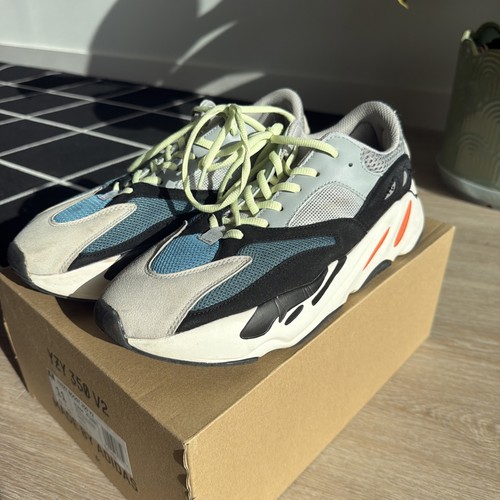 Adidas yeezy boost - adidas, wave