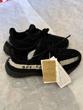 Adidas Yeezy Boost 350 V2 Oreo