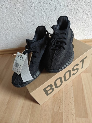 Adidas yeezy boost - adidas, v2