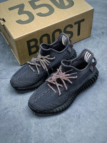Nuove adidas yeezy - nuove, boost